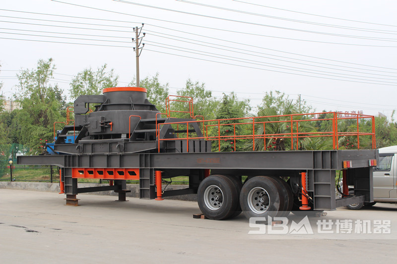 放在汽車上的打沙機(jī)，流動制砂機(jī)設(shè)備