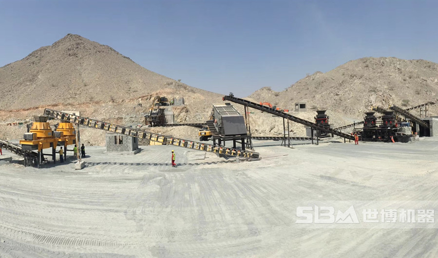 鵝卵石破碎制砂現(xiàn)場(chǎng)，鵝卵石制砂工藝