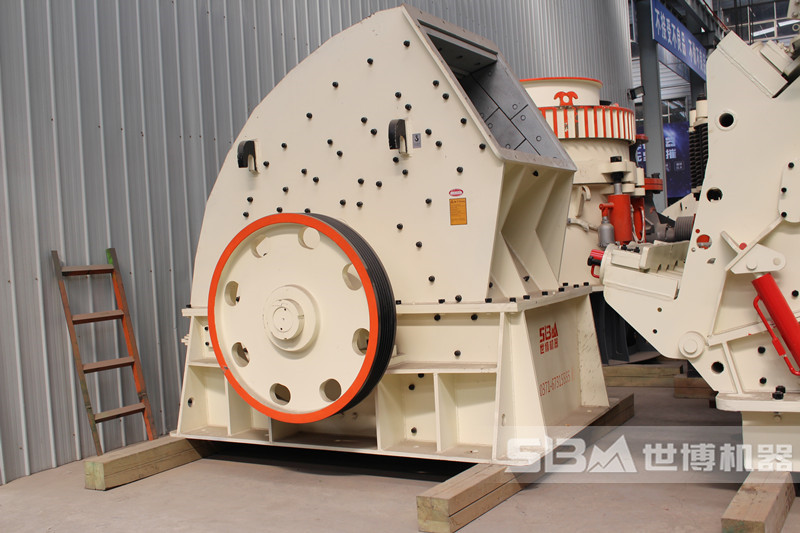 重型錘式破碎機，能破一米多的大石頭