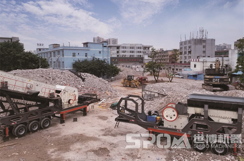 移動顎式破碎機(jī)+移動反擊式破碎機(jī)，建筑垃圾破碎現(xiàn)場