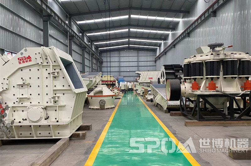 石料廠各種破碎機(jī)，世博破碎機(jī)生產(chǎn)車間