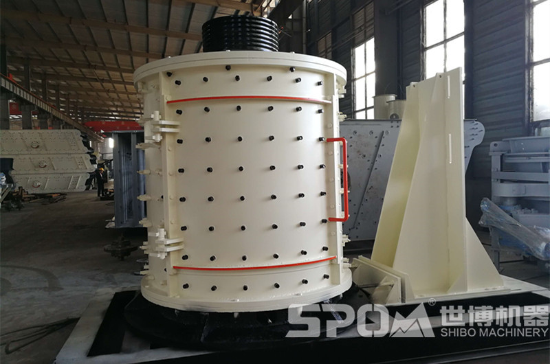 復(fù)合式破碎機(jī)