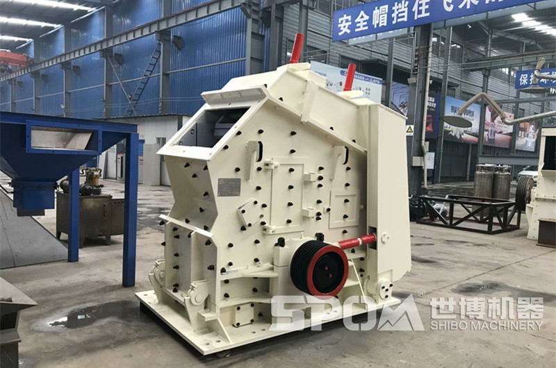 小型反擊破碎石機