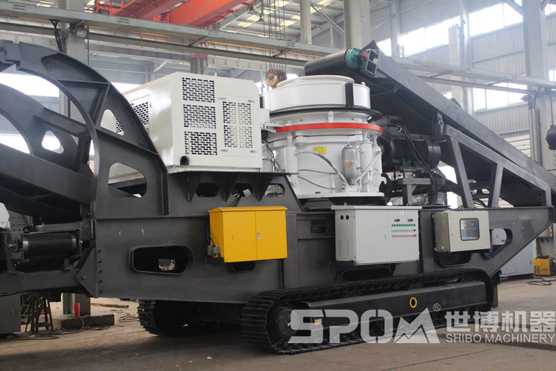 大型移動破碎機，履帶式圓錐破碎站
