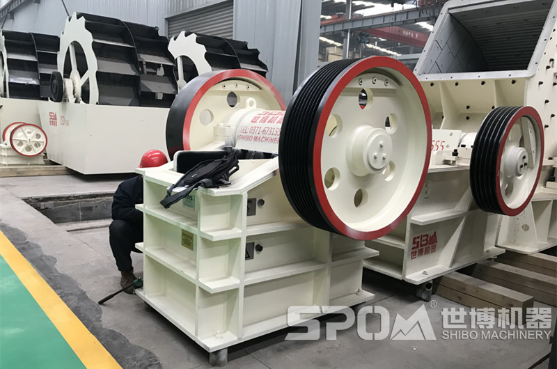 便宜的石頭石子機(jī)，找源頭生產(chǎn)廠家河南世博