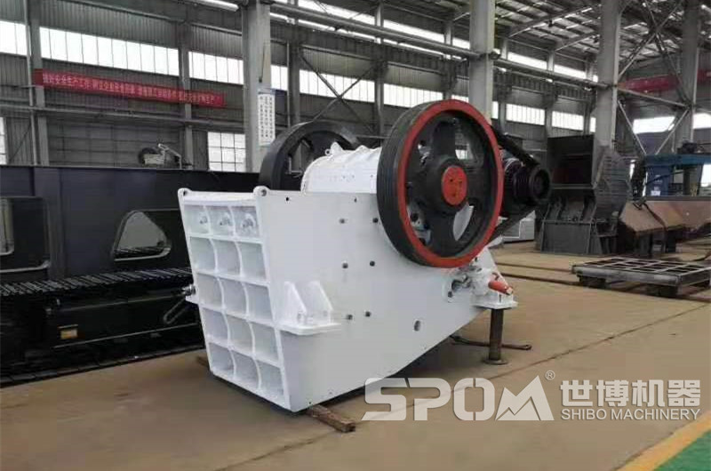 破碎石英石，推薦顎式破碎機