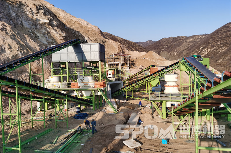 玄武巖破碎現(xiàn)場圖